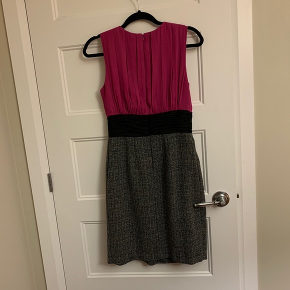 Max and Cleo sleeveless dress with pockets. - Picture 2 of 5